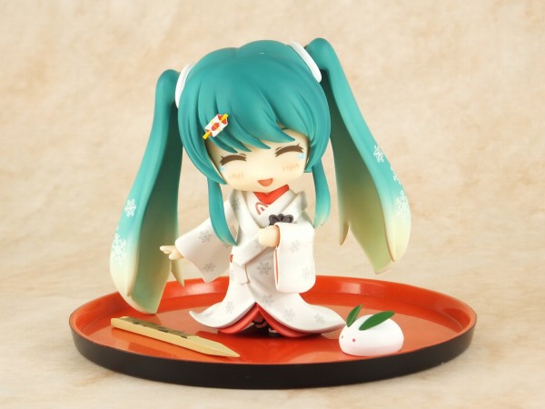 ねんどろいど 雪ミク いちご白無垢Ver.レビュー : 物欲を解放
