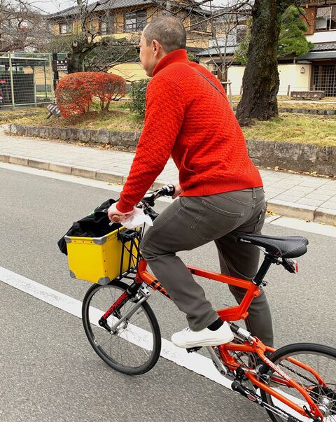 京都でレンタルした笑顔自転車に乗ったらずっと立ちこぎ。 : PASSIONE京都