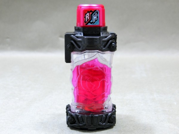 バンダイ DXローズコプターフルボトルセット レビュー : 冷やし牛乳