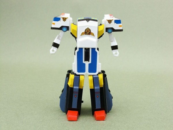 カバヤ 勇者伝説ブレイブガム レビュー : 冷やし牛乳やってます。