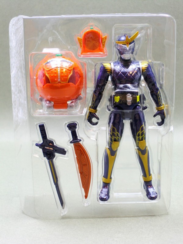 バンダイ アームズチェンジシリーズ AC01 仮面ライダー鎧武