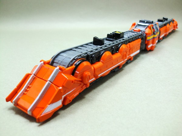 バンダイ 烈車合体シリーズ11 烈車合体DXビルドダイオー