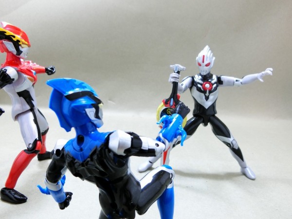 バンダイ ウルトラアクションフィギュア ウルトラマンオーブダーク