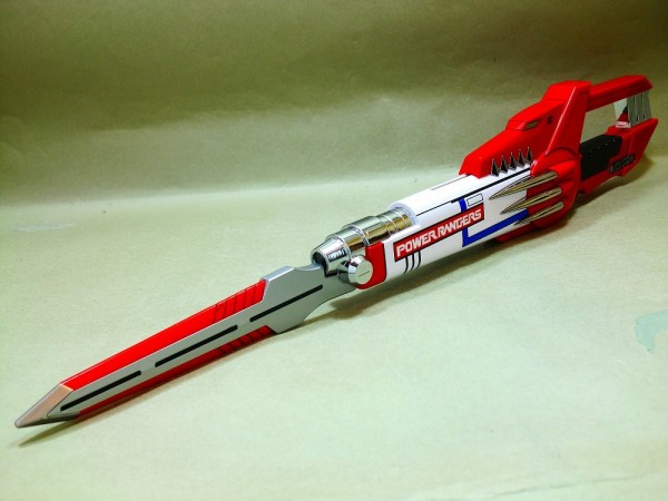 バンダイ Legacy Blade Blaster(レンジャースティック) レビュー