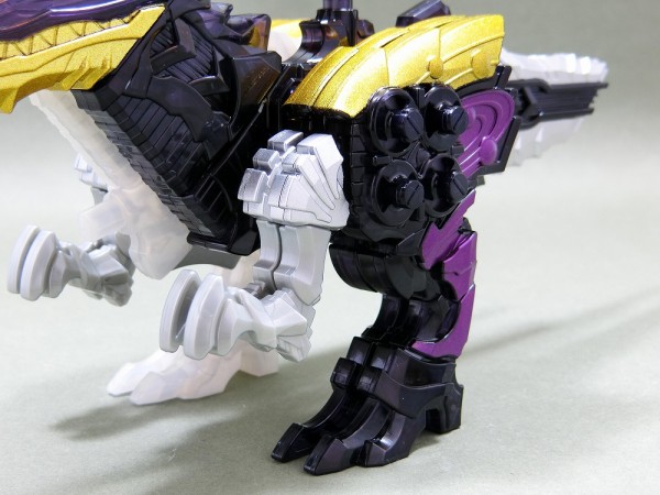 騎士竜戦隊リュウソウジャー DXシャインラプター＆シャドーラプターセット 騎士竜シリーズ08＆09 DXシャインラプター＆シャドーラプター
