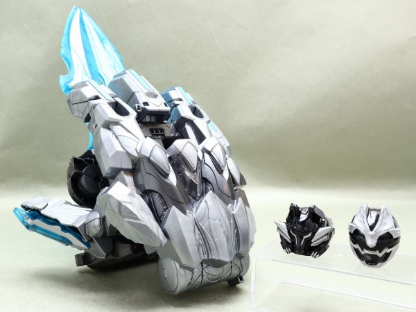 バンダイ DXテガソード UNI.ver. レビュー : 冷やし牛乳やってます。