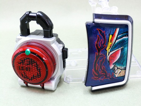 仮面ライダー鎧武オレンジフェイスプレート&ロックシード 希少】仮面ライダー鎧武 DXオレンジロックシード & 鎧武フェイス