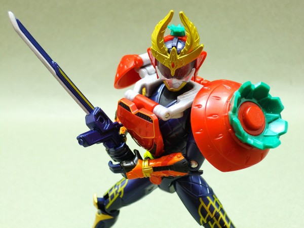 仮面ライダー鎧武　フィギュア　まとめ　アームズチェンジ　カチドキアームズ mqdefault.jpg