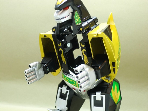 バンダイ Legacy Dragonzord(ドラゴンシーザー) レビュー