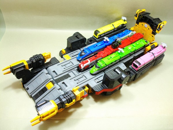 バンダイ 烈車合体シリーズ12 烈車合体DXハイパーレッシャ