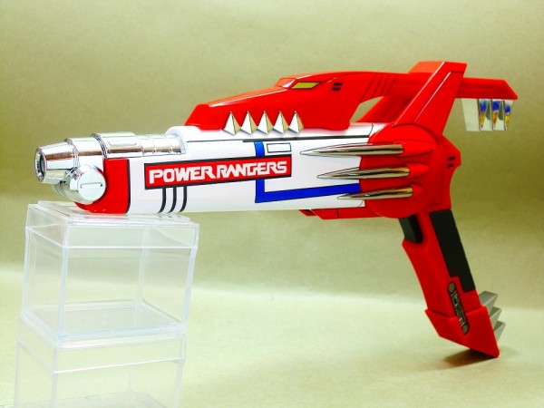 バンダイ Legacy Blade Blaster(レンジャースティック) レビュー