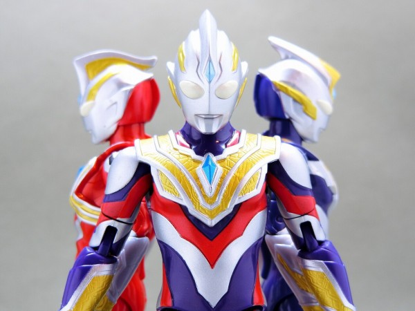 バンダイ ウルトラアクションフィギュア ウルトラマントリガー