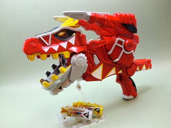 キョウリュウジャー 獣電池 ガブティラデカーニバル バンダイ 獣電池・デ・カーニバルセット レビュー : 冷やし牛乳やって