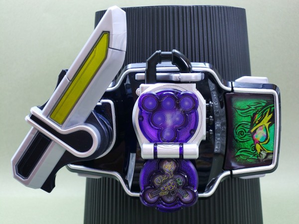 戦極ドライバー、ロックシード、仮面ライダー鎧武 ブドウ龍砲セット 戦極ドライバー、ロックシード、仮面ライダー鎧武 ブドウ龍砲