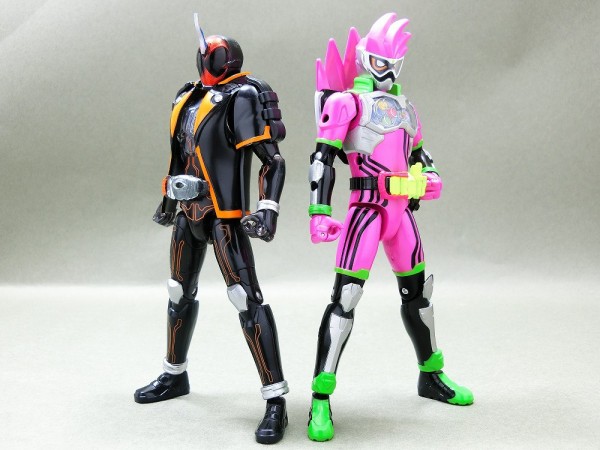 バンダイ LVUR01 仮面ライダーエグゼイド アクションゲーマー