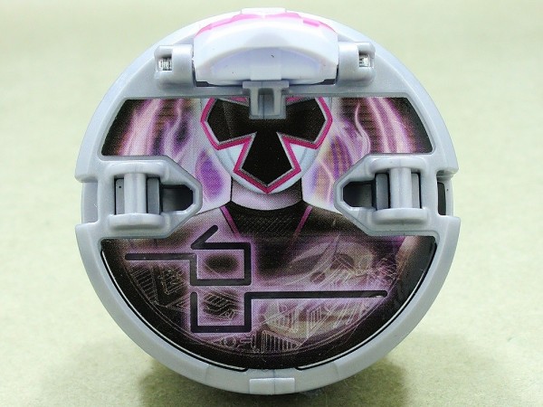 ニンニンバックル 手裏剣装着 ニンニンバックル | スーパー戦隊おもちゃウェブ