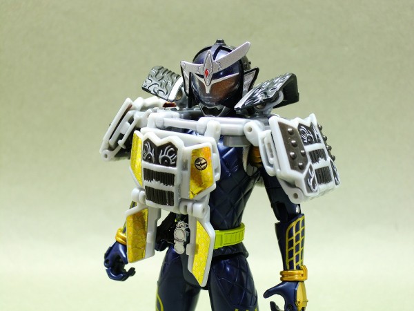 バンダイ AC10 仮面ライダー鎧武 ジンバーレモンアームズ バンダイ AC10 仮面ライダー鎧武 ジンバーレモンアームズ