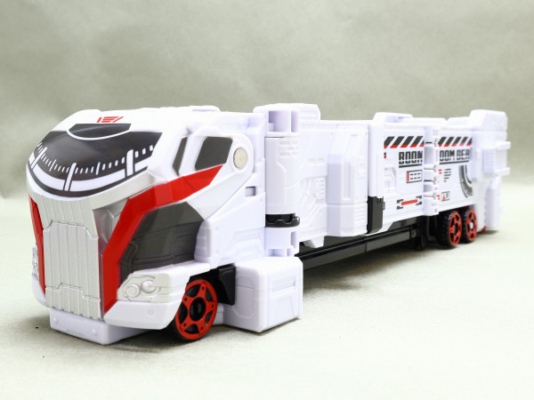 【新品】レアなHAULERアメリカントレーラー車大き目のラジオコントロールカー 新品】レアなHAULERアメリカントレーラー車大き目のラジオ