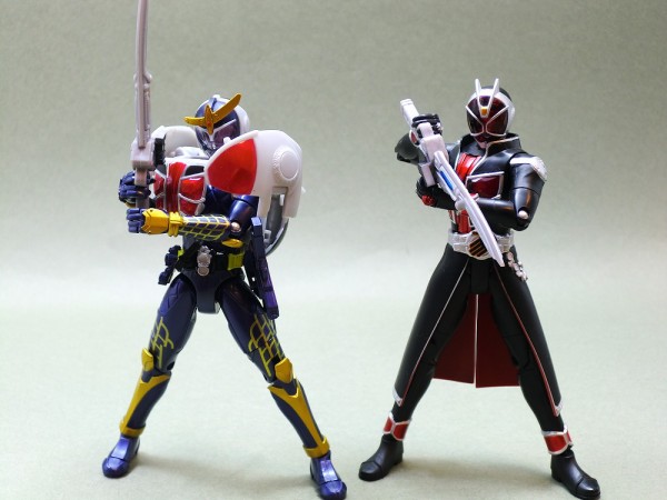 バンダイ アームズチェンジシリーズ ACEX レジェンドライダー