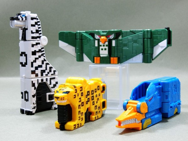 激レア!未開封品 動物戦隊ジュウオウジャー 動物武装キューブシマウマ&カモノハシ Amazon.co.jp: 動物戦隊ジュウオウジャー ジュウオウキューブ