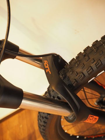 SCOTT SCALE 720 PLUS入荷 : K&M CYCLE BLOG