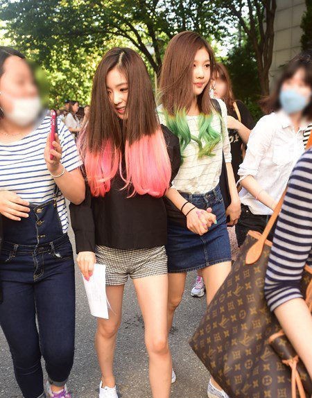 Red Velvet 初出勤 実物のビジュアルは 髪色別メンバー確認方法 韓国芸能これくしょん 韓これ