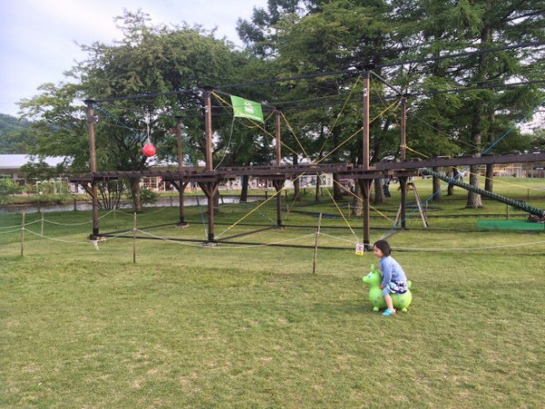軽井沢 子供の遊び場 肉食系ベジタリアンのつぶやき