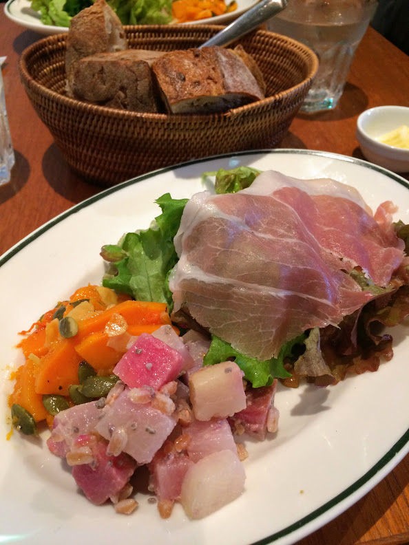 丸の内 Sawamuraで週末子連れランチ 肉食系ベジタリアンのつぶやき