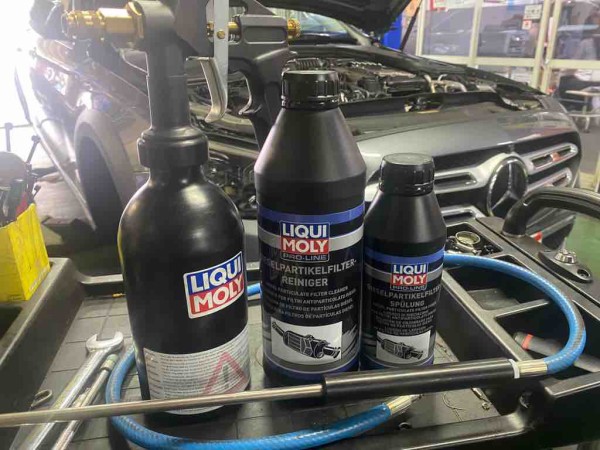 メルセデスベンツ Eクラス X213 LIQUI MOLY メンテナンス : 木下オート