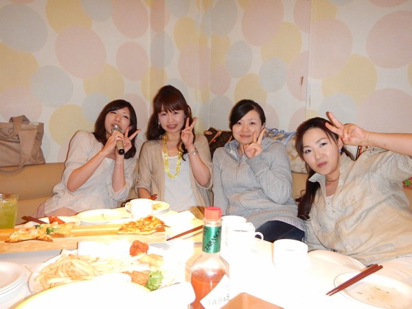 優子dh結婚お祝いパーティー その1 仙台市宮城野区の歯医者 かさはら歯科医院のお知らせ スタッフ ブログ