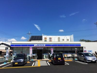 Machi Cafeも出来た 駐車場が広なった ローソン私部西店がリニューアル 交野タイムズ