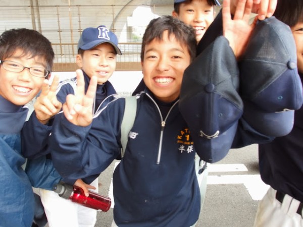 交野一中野球部が仲間を救う姿が微笑ましい！～交野第一中学校の通学路。第二京阪高架下のところ～ : 交野タイムズ