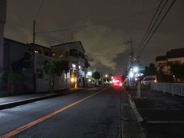 枚方市の工業団地方面にすんごい煙が見えてた ファミリーマート幾野四丁目店付近 交野タイムズ