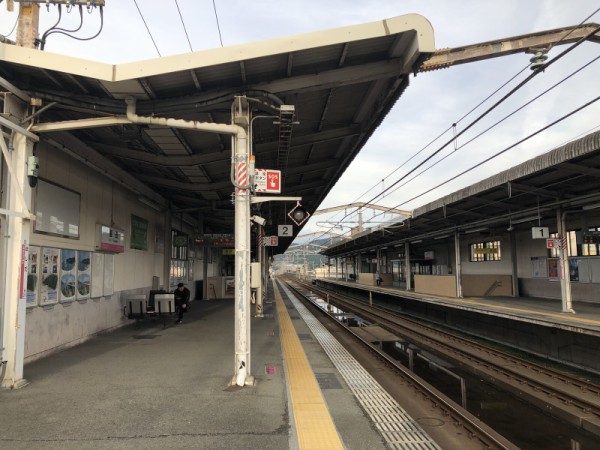 交野市最大級 Jr星田駅周辺の開発状況を電車から見たらこんな感じ 駅の北側の田畑はほぼなくなり造成工事が進んでる 交野タイムズ