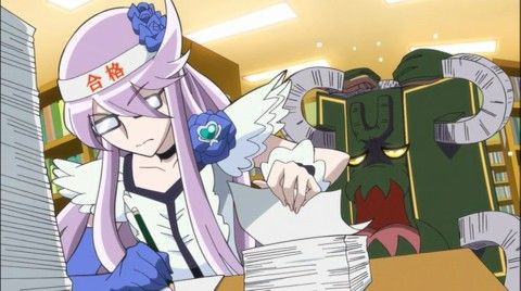 ドキドキ！プリキュア」のキュアダイヤモンドこと菱川六花さんがメガネ