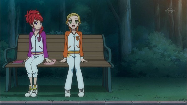 アイカツ ジャケバッジ 6点セット あかり スミレ ひなき 珠璃 凛 のの リサ ノート・メモ帳 あかり＆いちご＆珠璃＆ひなき＆スミレ A5ぬりえ