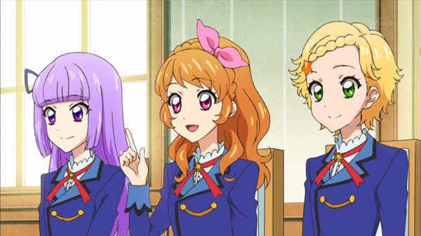 アイカツ 164話 さきどりニューイヤー アイドルたちのお正月番組収録の裏側は かたよるにゅーす