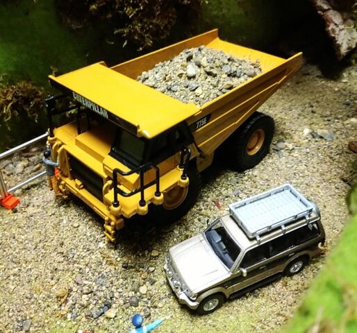 Cat 775E オフハイウェイトラック (ミニカー) - ホビーサーチ