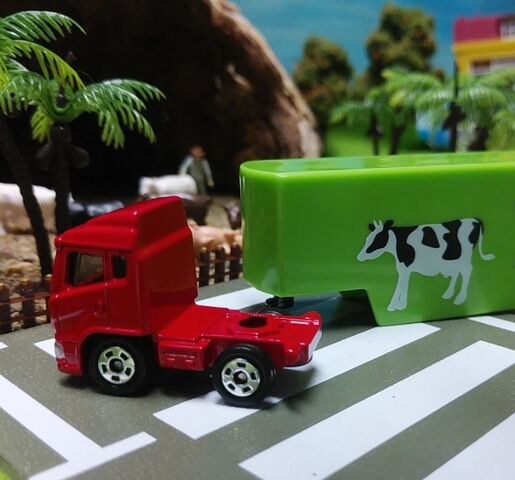 トミカ［ トミカギフト ようこそ！トミカ牧場トラックセット