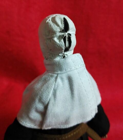 NECA［死霊館ユニバース / 死霊館のシスター ナン(ヴァラク) 8
