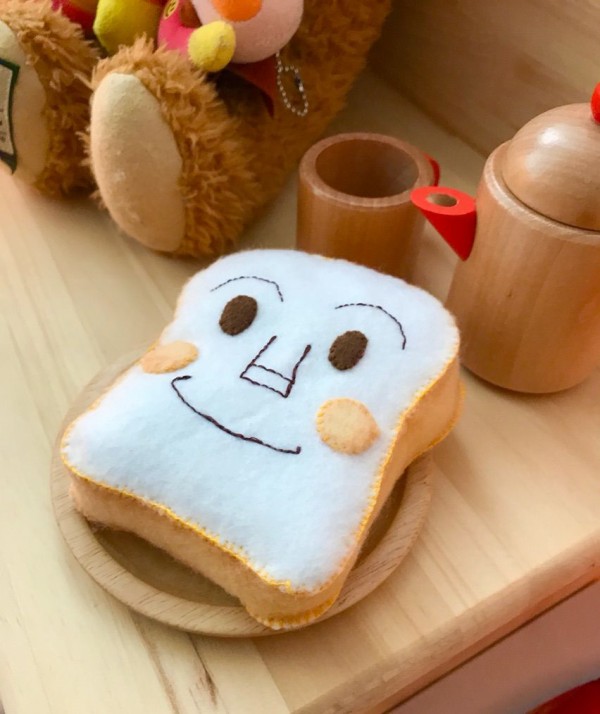 パン工場目指して しょくぱんまんパン フェルト じゃじゃ馬娘との日々