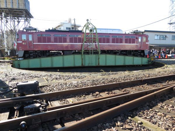 尾久車両センターの転車台 東京都北区 好奇心いっぱいこころ旅