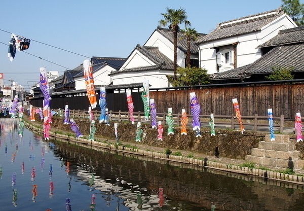 栃木市 うずまの鯉のぼり 13年は5月25日まで 別冊 ワンコイン的食べ歩き生活 の記録