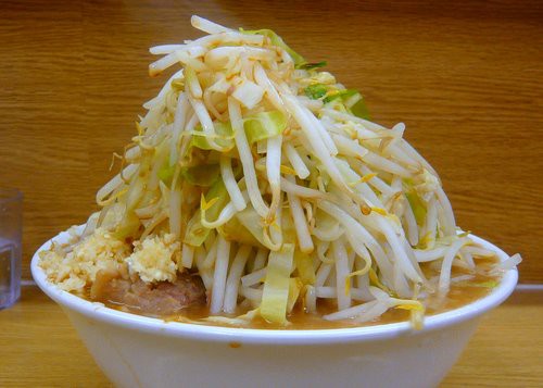 ラーメン二郎 栃木街道店 3杯目は野菜にんにくカラメ ワンコイン的食べ歩き生活