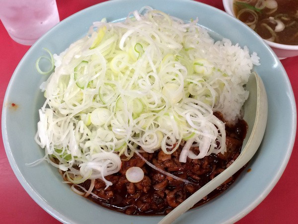 孤独のグルメ5 探訪 白いメシが真紅に染まる 亀戸の純レバ丼 ワンコイン的食べ歩き生活 孤独のグルメ5 探訪 白いメシが真紅に染まる 亀戸の純レバ丼 ワンコイン的食べ歩き生活