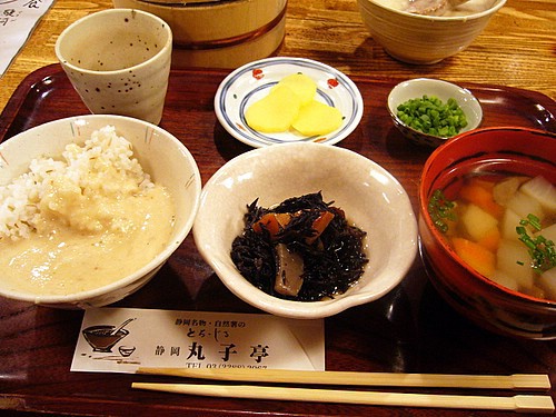 東京 中野で静岡とろろ飯 静岡 丸子亭 ワンコイン的食べ歩き生活