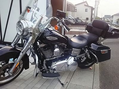 スイッチバックのカスタム箇所 : ハーレー２台と250cc