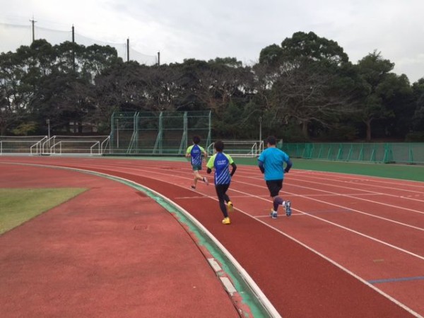 本日 青葉の森公園陸上競技場でトラック練習 エンジョイランニング 松尾和美part