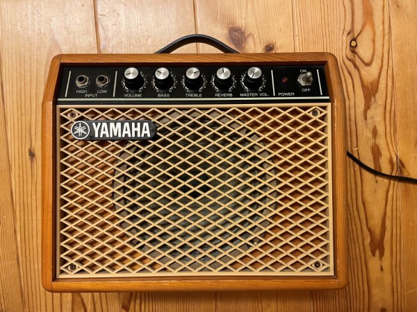 YAMAHA ギターアンプ　G−10W ギターアンプ（YAMAHA／G-10W）のスピーカー交換 : kazuminaの独り言
