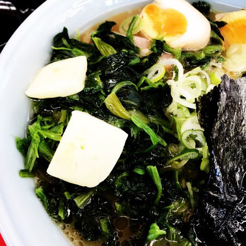 ほうれん草のバター炒め風ラーメン 山岡家 毎日麺生活